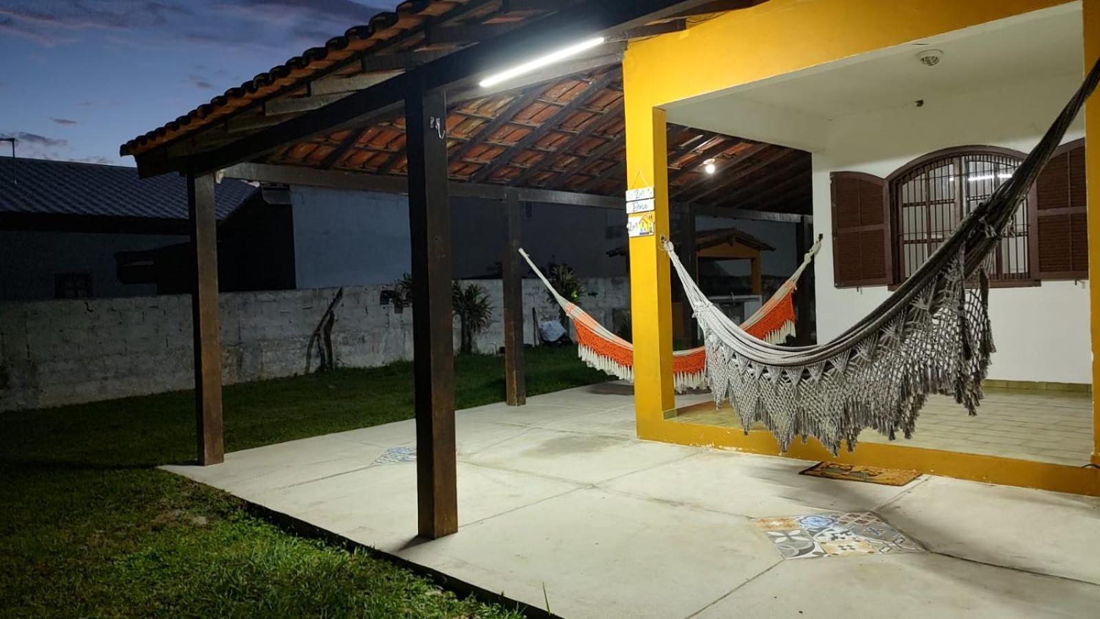 Casarao Entre E Buzios Wifi 146mbps - 4 Quartos, 1,5km Da Dunas Do Pero Сasa de vacaciones